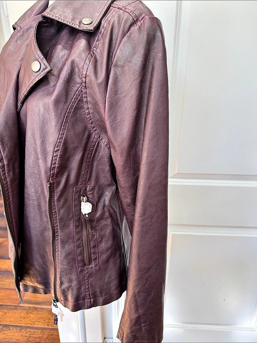 Max Studio Faux Leather Moto Jacket in burgundy Size Medium NWT - Picture 5 of 12